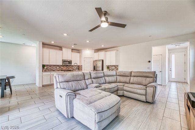56 Strada Moscato, Henderson, NV 89011
