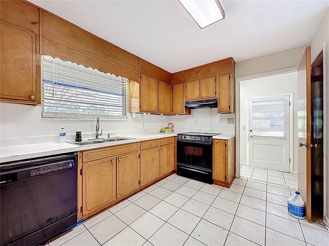 281 SW MARKS DRIVE, Lake City, FL 32024