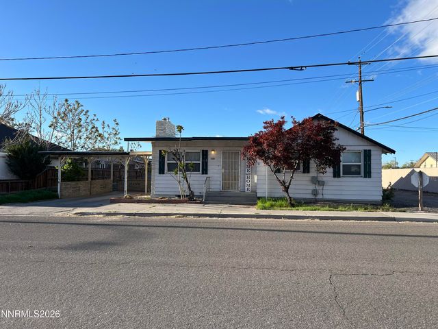 745 W Center Street, Fallon, NV 89406