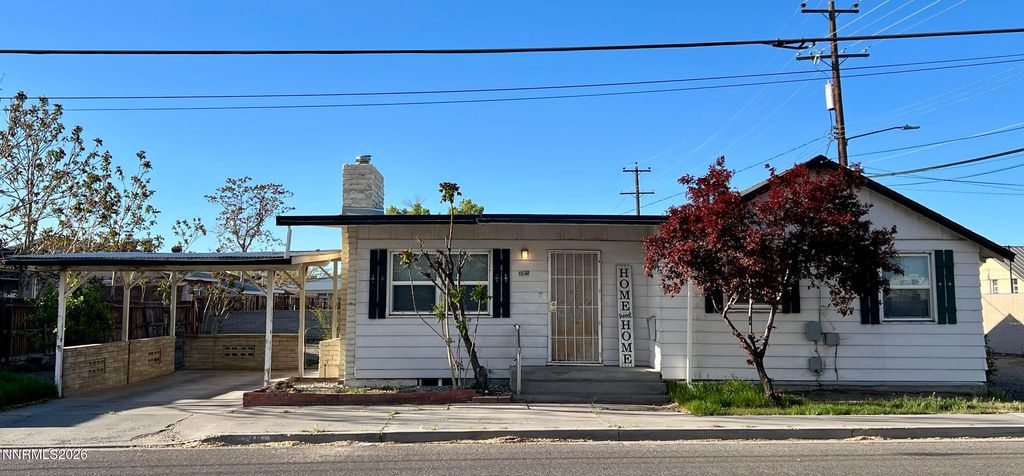 745 W Center Street, Fallon, NV 89406