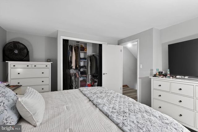 408-410 SHERIDAN AVE, Paulsboro, NJ 08066