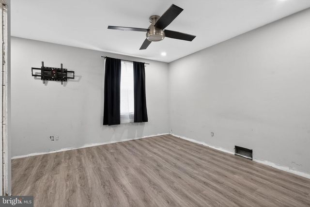 408-410 SHERIDAN AVE, Paulsboro, NJ 08066