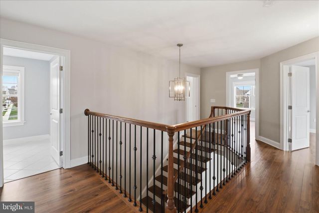 674 INTEGRITY DR, Lititz, PA 17543