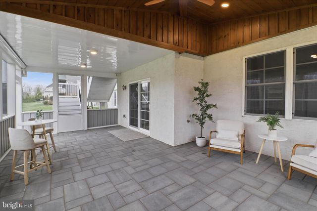 674 INTEGRITY DR, Lititz, PA 17543