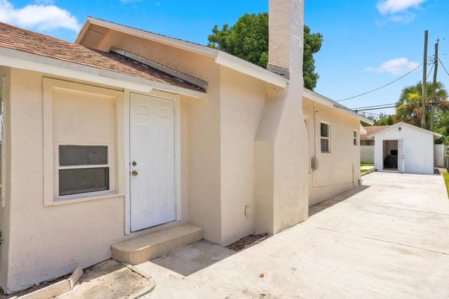 628 55th Street, West Palm Beach, FL 33407