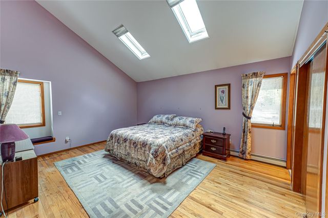 146 Crystal Brook Hollow Road, Port Jefferson, NY 11777