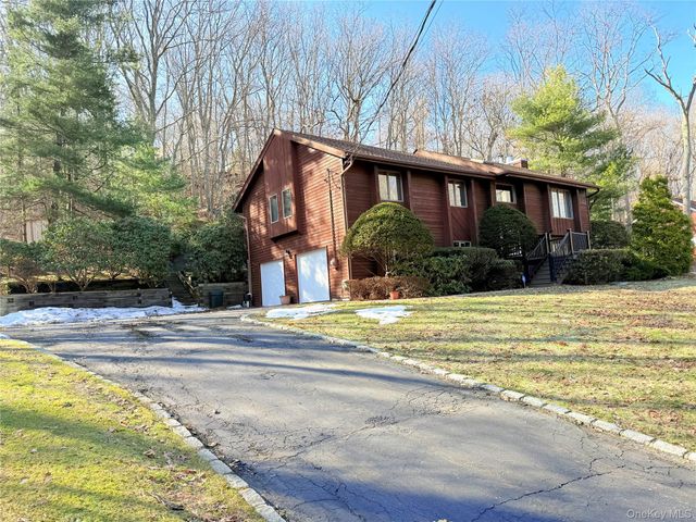 146 Crystal Brook Hollow Road, Port Jefferson, NY 11777