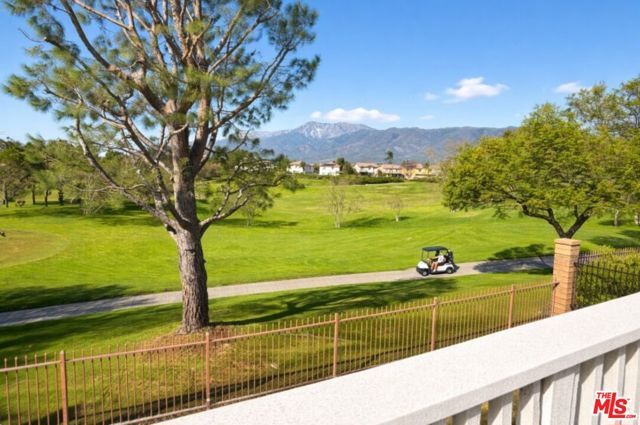 6228 S Kingsmill Court, Fontana, CA 92336