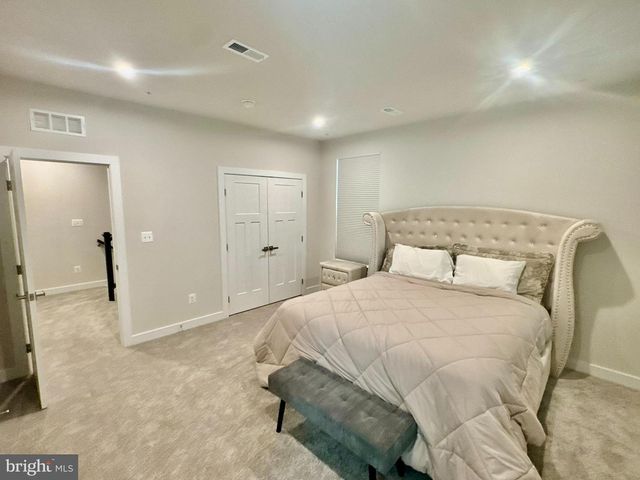 42548 INVERGORDON TER, Sterling, VA 20166