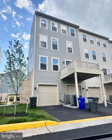 42548 INVERGORDON TER, Sterling, VA 20166