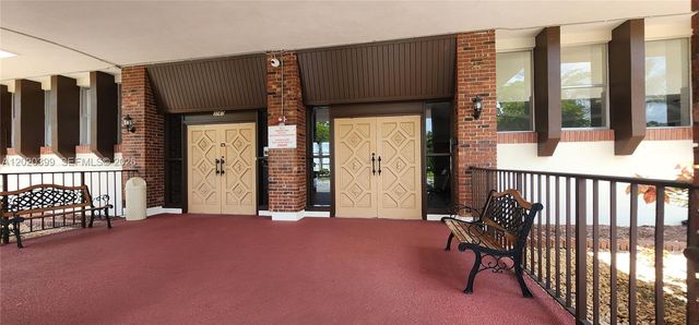 3061 NW 47th Ter 132C, Lauderdale Lakes, FL 33313