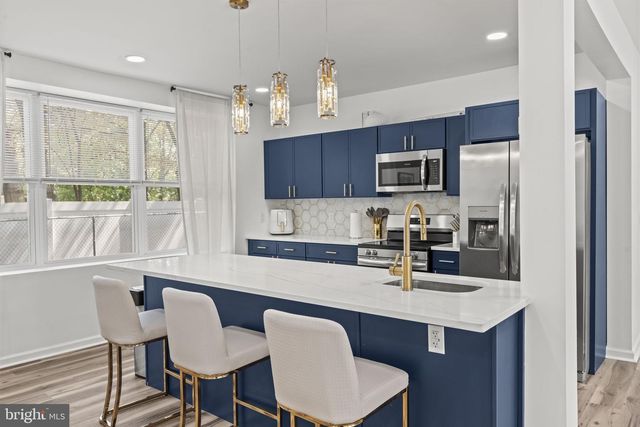 5320 WYNNEFIELD AVE, Philadelphia, PA 19131