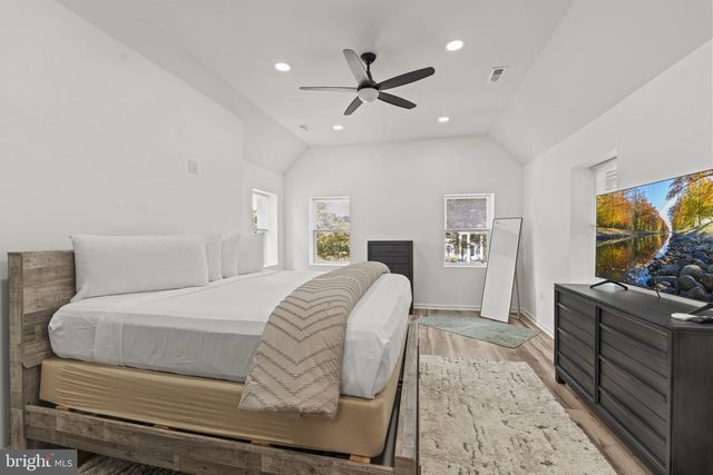 5320 WYNNEFIELD AVE, Philadelphia, PA 19131