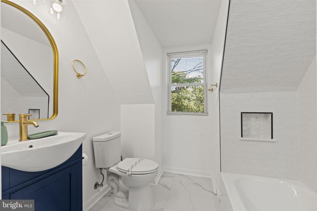 5320 WYNNEFIELD AVE, Philadelphia, PA 19131