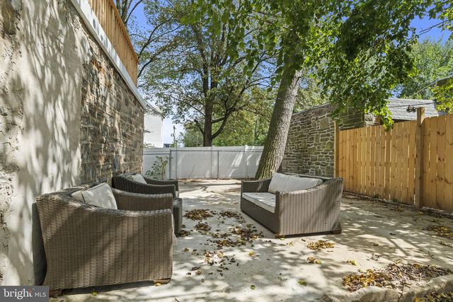 5320 WYNNEFIELD AVE, Philadelphia, PA 19131