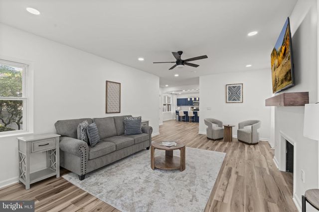 5320 WYNNEFIELD AVE, Philadelphia, PA 19131