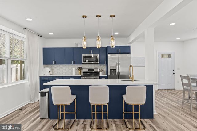 5320 WYNNEFIELD AVE, Philadelphia, PA 19131