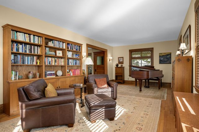 3314 Holmes Avenue S, Minneapolis, MN 55408