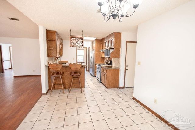 3495 Chief Mate Dr, Pensacola, FL 32506