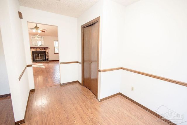 3495 Chief Mate Dr, Pensacola, FL 32506