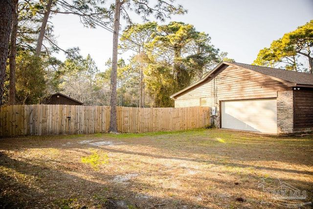 3495 Chief Mate Dr, Pensacola, FL 32506