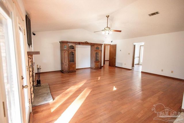 3495 Chief Mate Dr, Pensacola, FL 32506