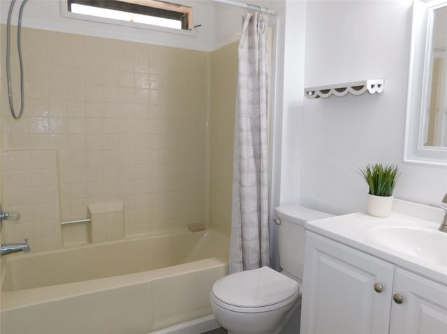 464 Emery Drive, Bullhead City, AZ 86442