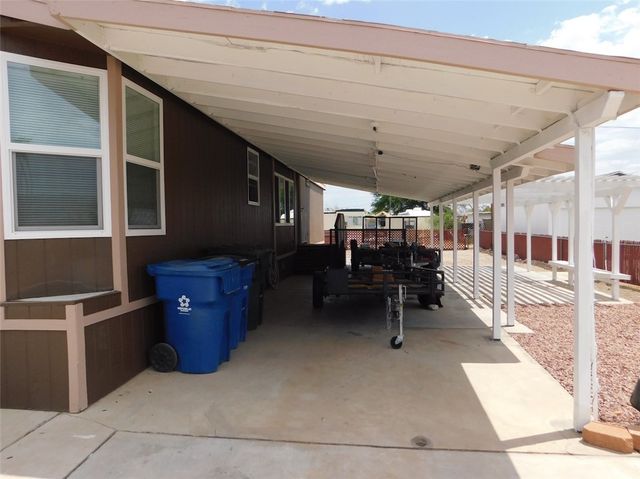 464 Emery Drive, Bullhead City, AZ 86442
