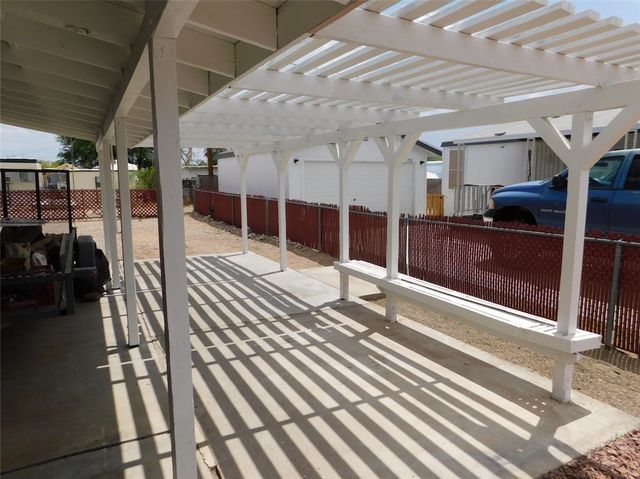 464 Emery Drive, Bullhead City, AZ 86442