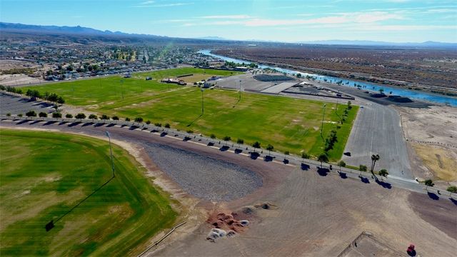 464 Emery Drive, Bullhead City, AZ 86442