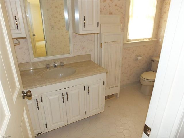 4509 Templar DR, Portsmouth, VA 23703