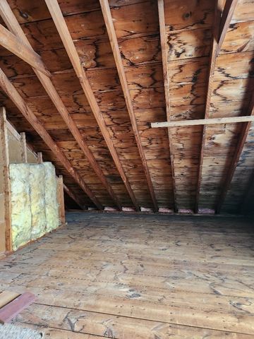 81 King St, Nashua, NH 03060