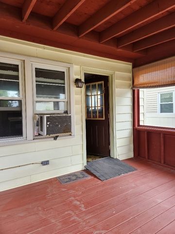 81 King St, Nashua, NH 03060