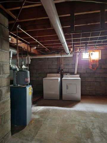 81 King St, Nashua, NH 03060
