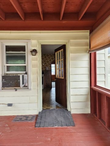 81 King St, Nashua, NH 03060