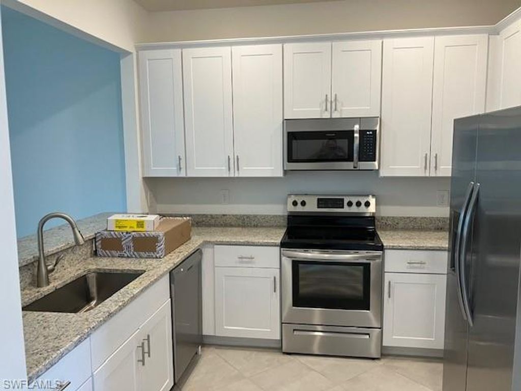 14117 Pine Lodge LN, FORT MYERS, FL 33913 — photo 3