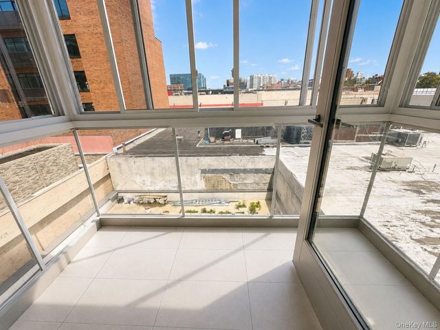 13119 Fowler Avenue 4C, Flushing, NY 11355