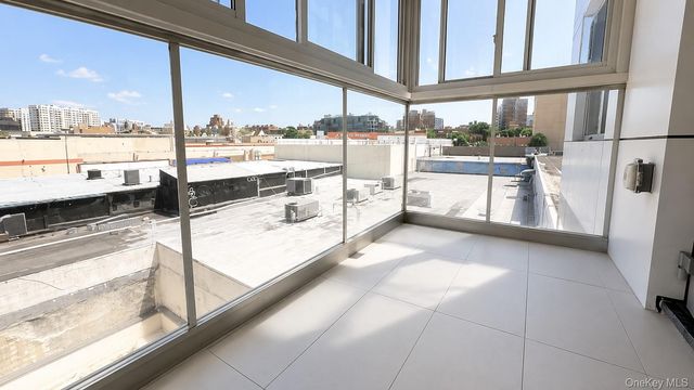 13119 Fowler Avenue 4C, Flushing, NY 11355