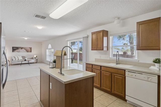 15519 WILLET COURT, Mascotte, FL 34753