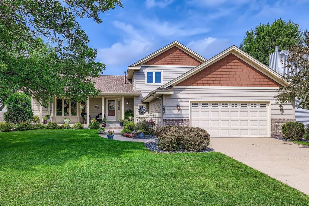 4624 89th Crescent N, Brooklyn Park, MN 55443