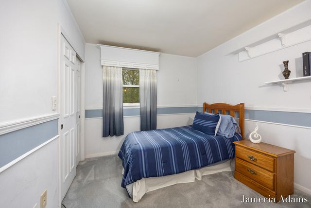 4726 Poinsettia Avenue Se, City Of Kentwood, MI 49508
