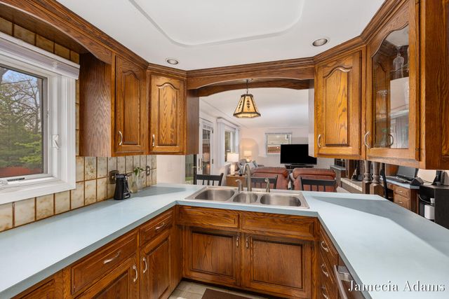 4726 Poinsettia Avenue Se, City Of Kentwood, MI 49508