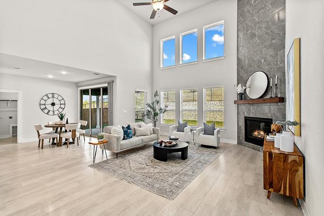 1265 Hazy Hills LOOP, Dripping Springs, TX 78620