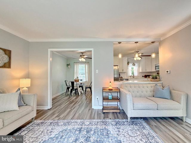 10372 ANDREA LN, La Plata, MD 20646
