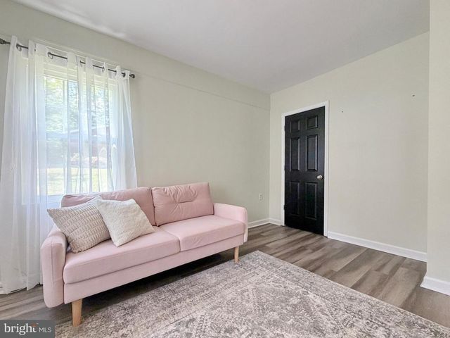 10372 ANDREA LN, La Plata, MD 20646