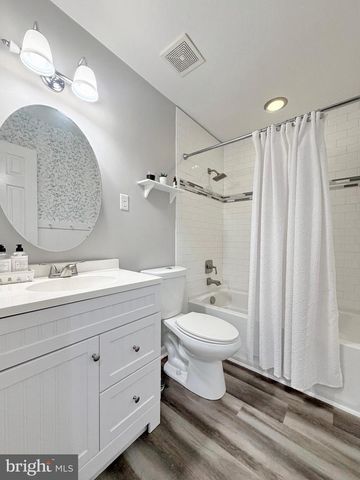 10372 ANDREA LN, La Plata, MD 20646