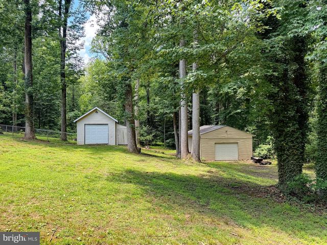 10372 ANDREA LN, La Plata, MD 20646