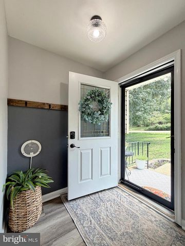 10372 ANDREA LN, La Plata, MD 20646