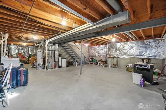 40 Turnberry Court, Springboro, OH 45066