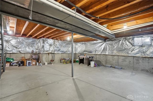 40 Turnberry Court, Springboro, OH 45066